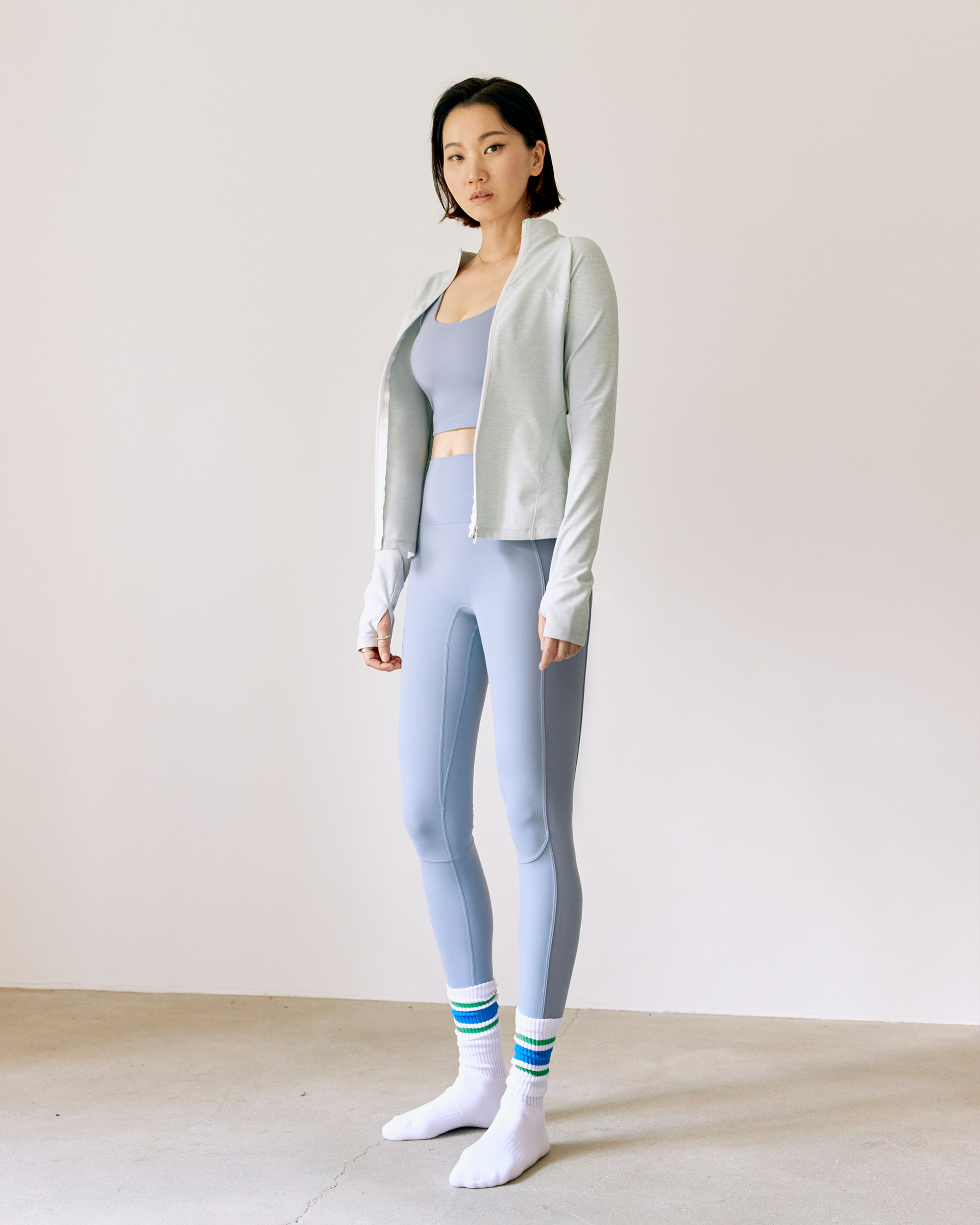 [COLLABO COLLECTION] JOAN TOP BLUE DUSK &amp; WHITE COMBO